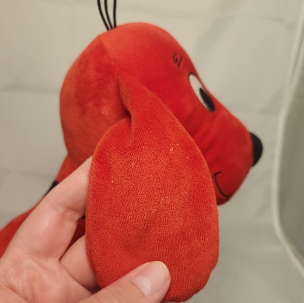 12” Kohl’s Care Clifford the Big Red Dog Plush Stuffed Animal - Picture 5 of 10
